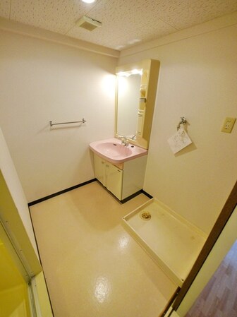 ル・マイーム参番館の物件内観写真